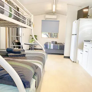 Aaok Moondarra Holiday park